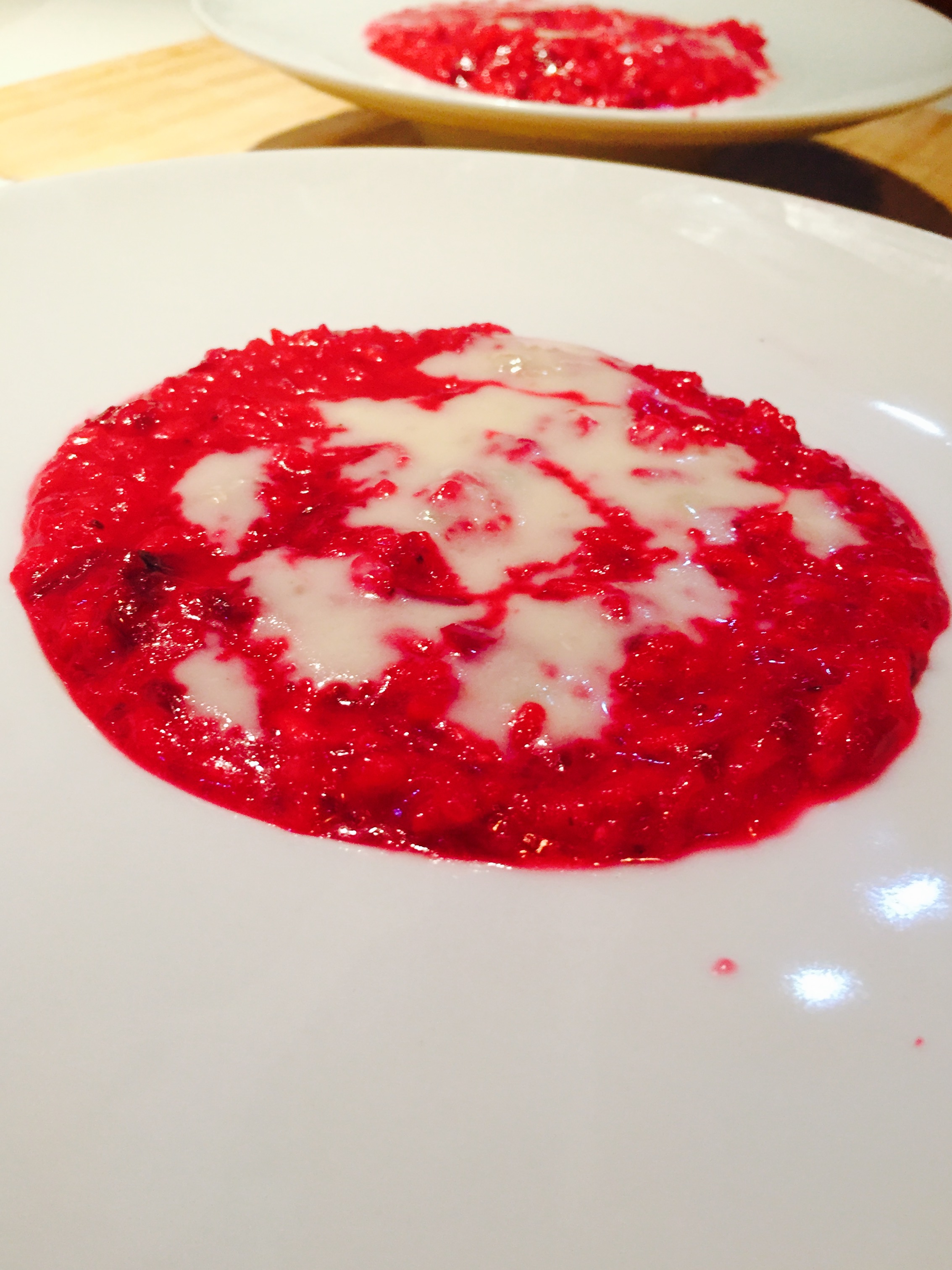 Risotto alla barbabietola con salsa al Beet and