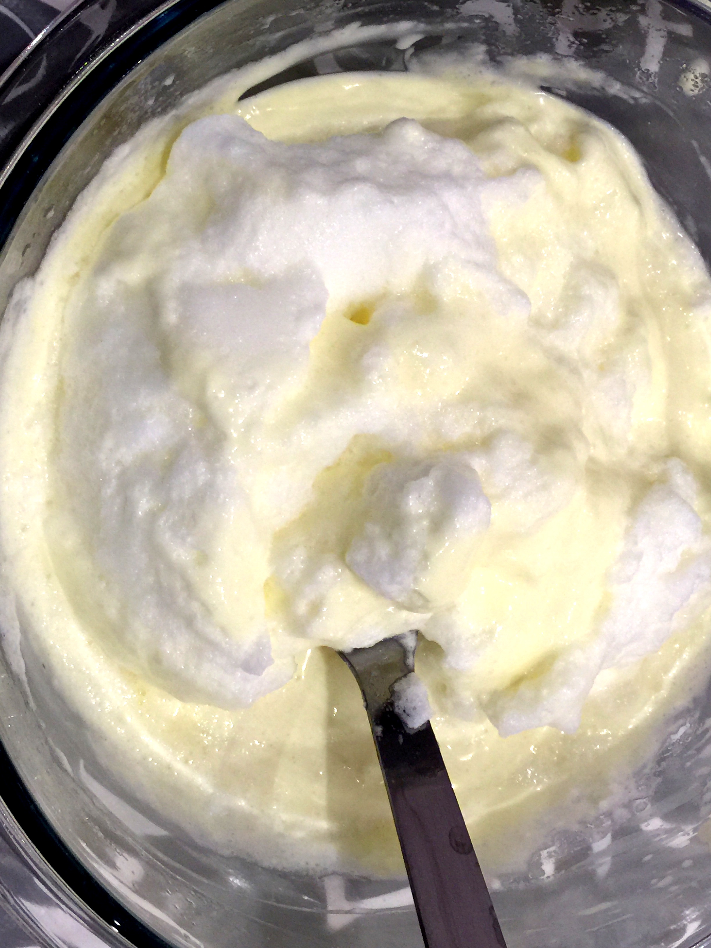 .cheesecake alla pesca, ho utilizzato la confettura zuegg leggera alla pesca, di cui vi avevo già fresca, morbida e croccante, e dolce 'al punto giusto', questa cheesecake alla pesca, è davvero. Cheesecake alla pesca e mango con cottura | Pasticci di ...