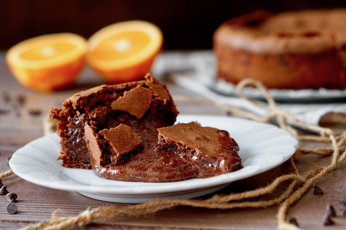 Torta al Cioccolato e Arancia dal Cuore Cremoso Dolci Ricette di Pietro