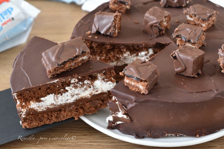 Torta kinder delice ricetta originale. TORTA Kinder Delice la RICETTA del Dolce che vi conquista!