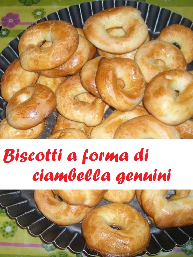 Biscotti a forma di ciambella senza burro con grassi vegetali