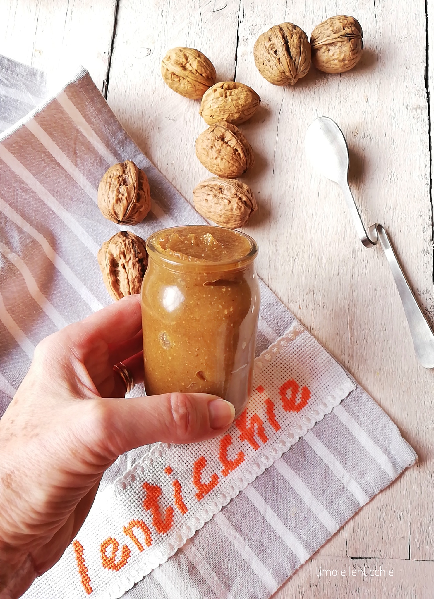 Critiques Burro Di Nocciole Fatto In Casa Tendance
