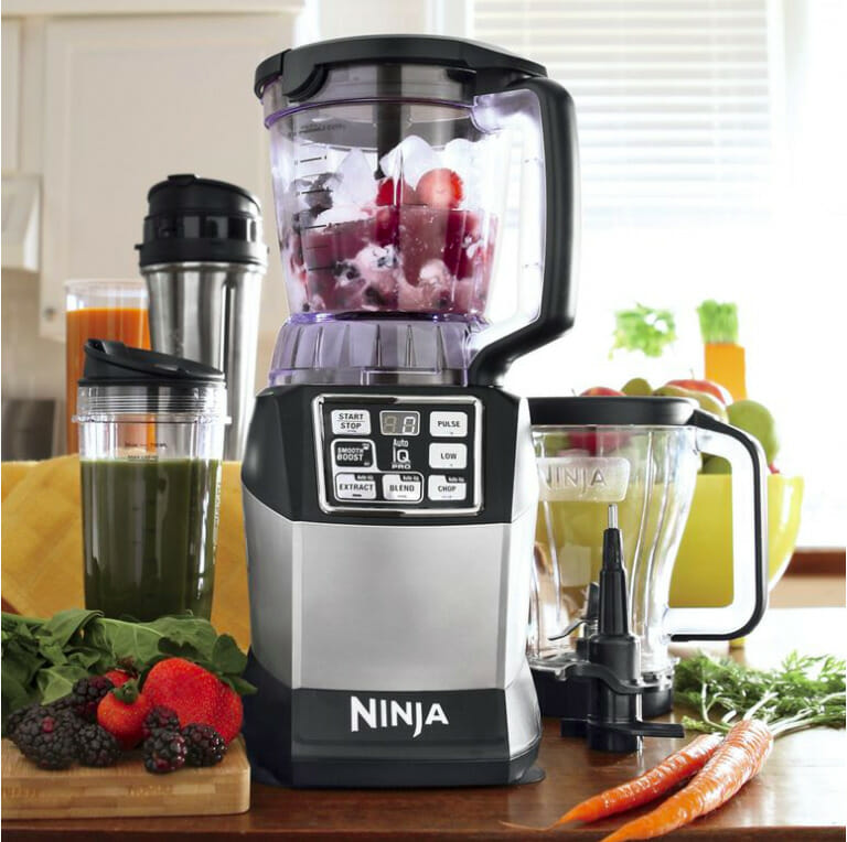 Differences Between a Blender and a Food Processor Ginny's Tips