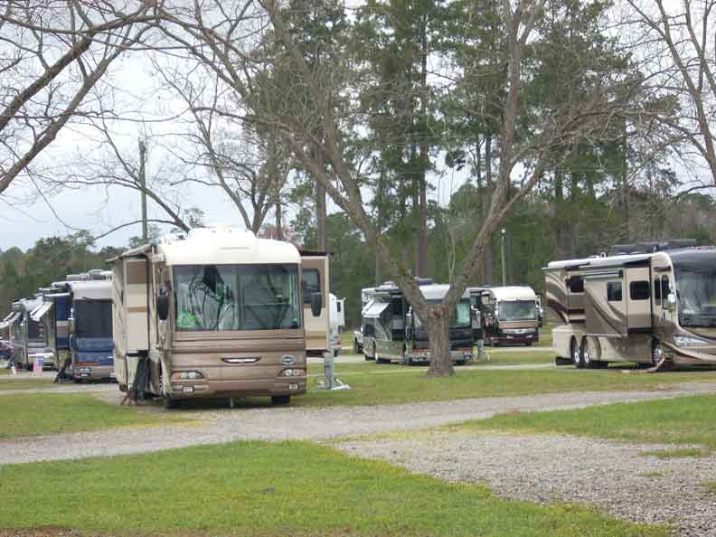 Cecil Bay RV Park near Valdosta, GA Should Be Your Next Stop on I75