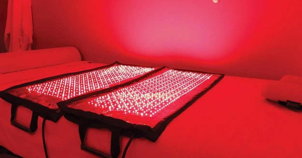 Red Light Therapy For Weight Loss Benefits & Side Effects