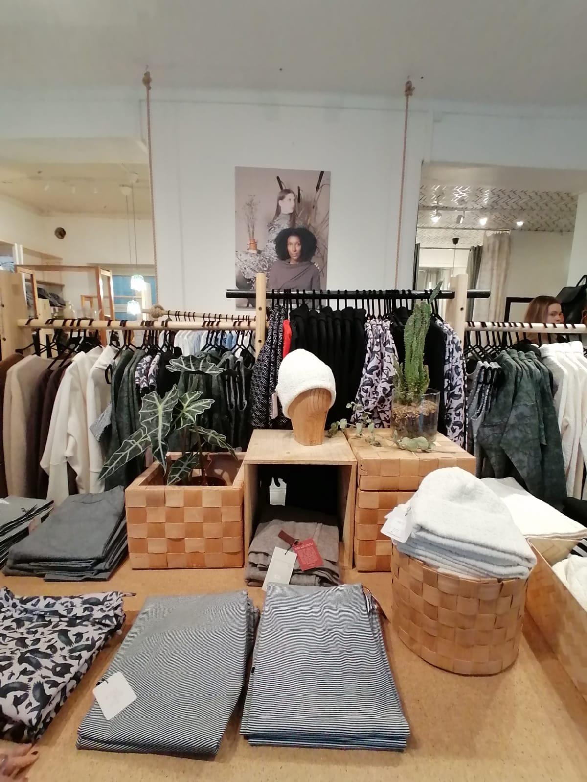 Fashion and sustainable companies! Global Fashion Business