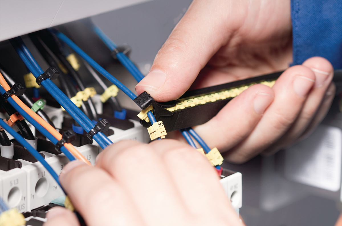 Saiba o que considerar ao escolher marcadores de fios e cabos para