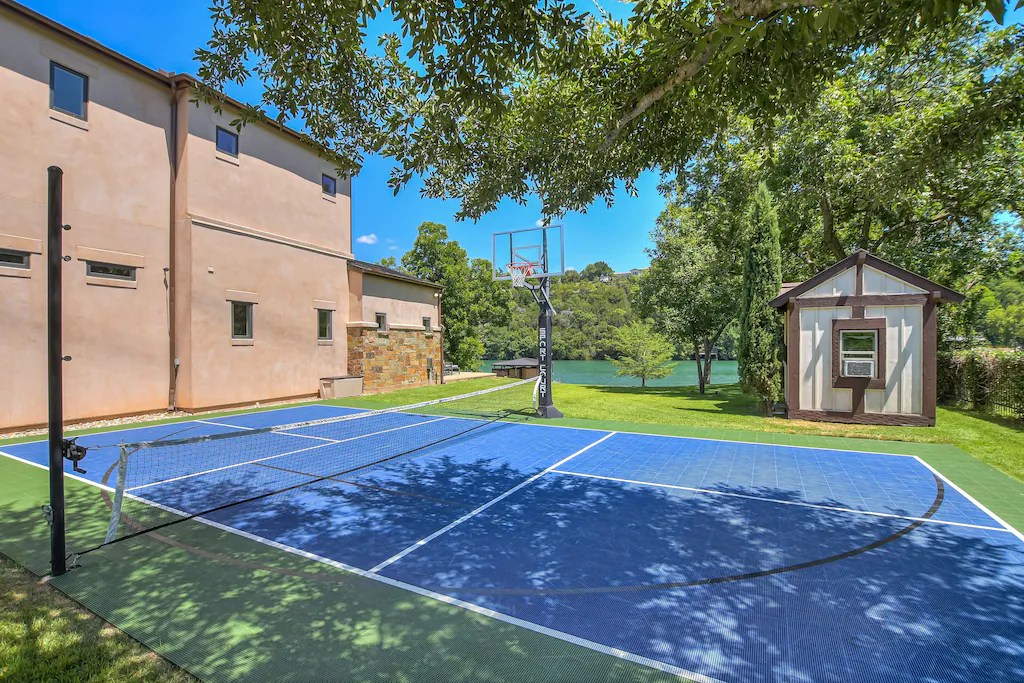 Airbnbs with Pickleball Courts 9 Of The Best Game On