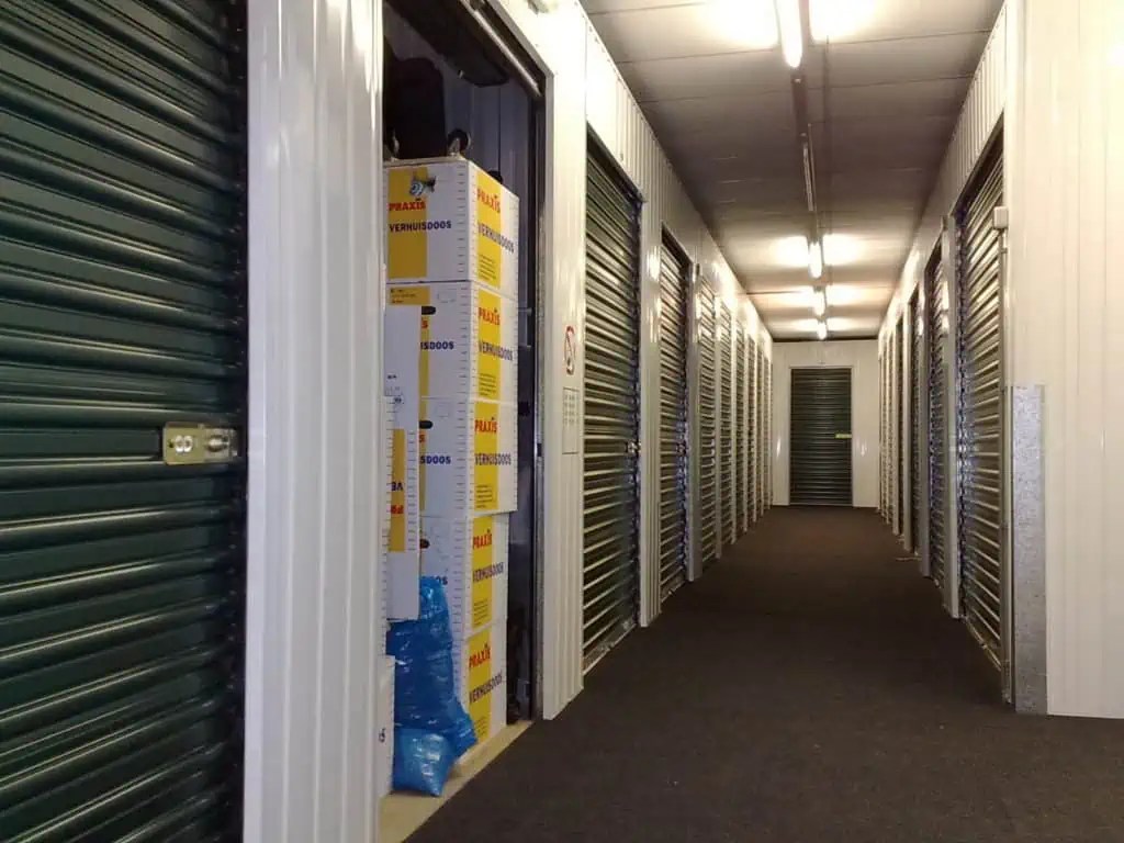 How Big Does My Storage Unit Need To Be? Moving Advice from HireAHelper