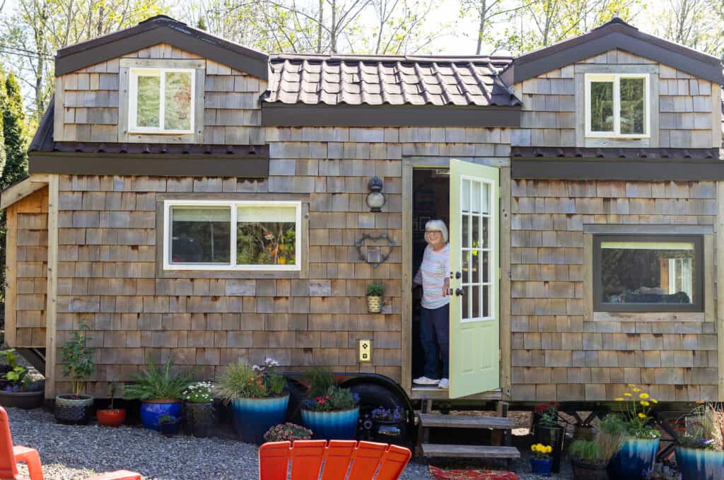 Everything You Need To Know Before Moving Into a Tiny Home Moving