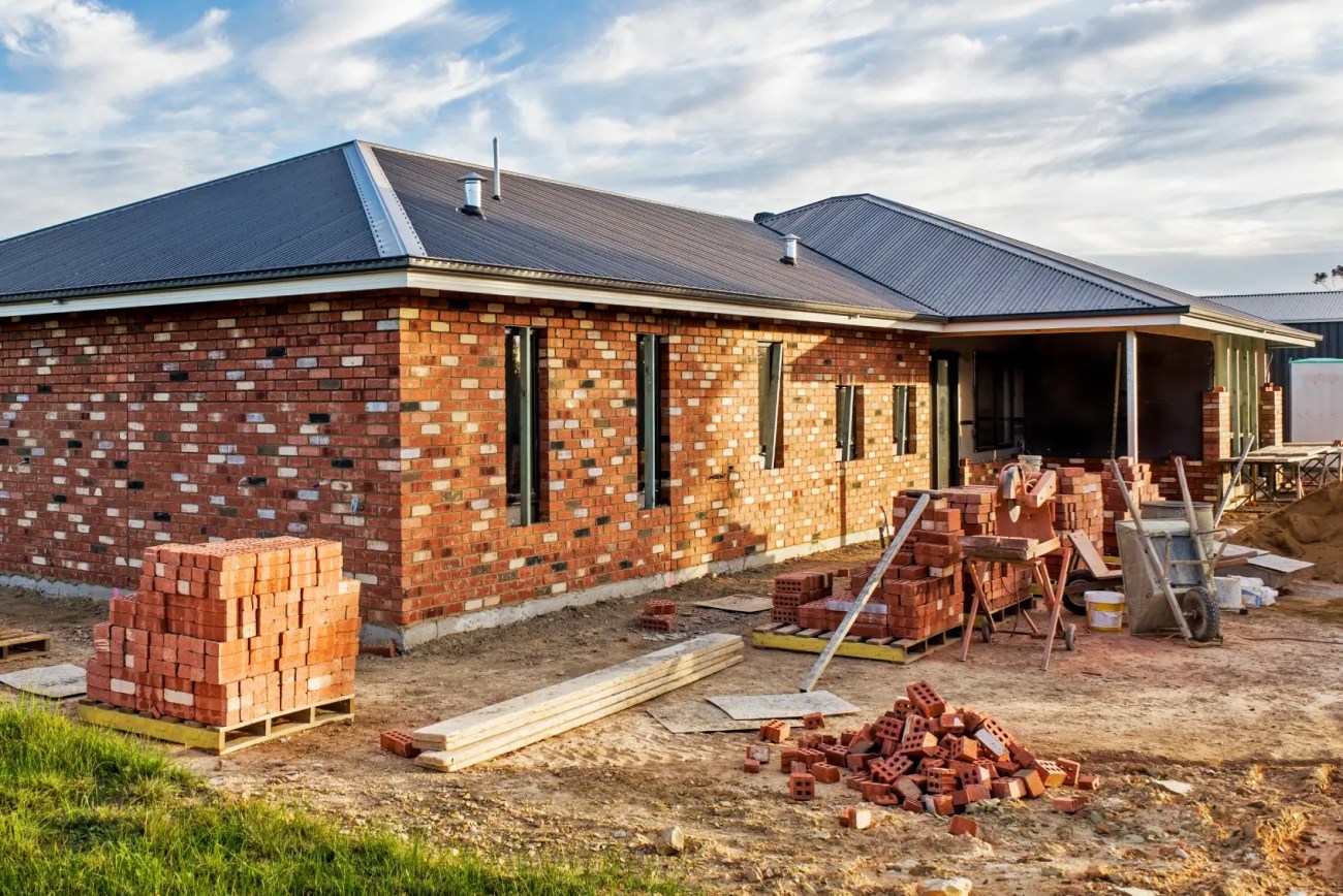 Buying new build vs. resale homes Houseful