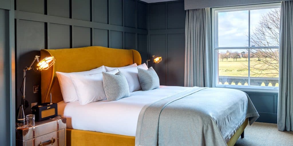 Two chances to win a UK minibreak and Silver Cross travel bundles