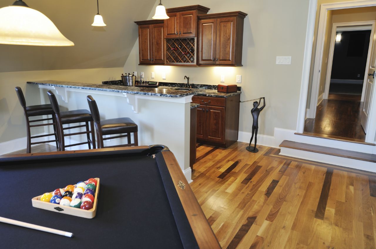 7 Ways to Light up Your Man Cave Natural and Electrical Lighting Options