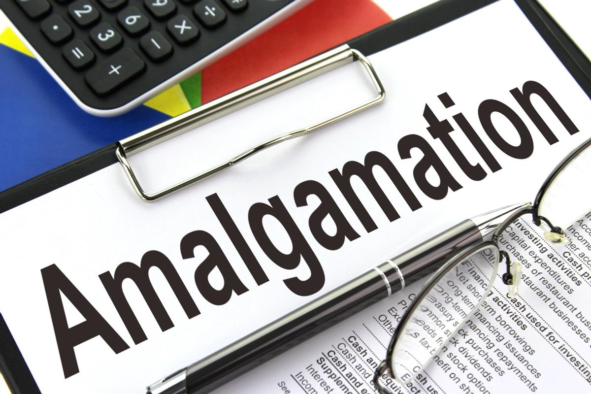 What are the various Steps Involved in case of Amalgamation of two Banks?