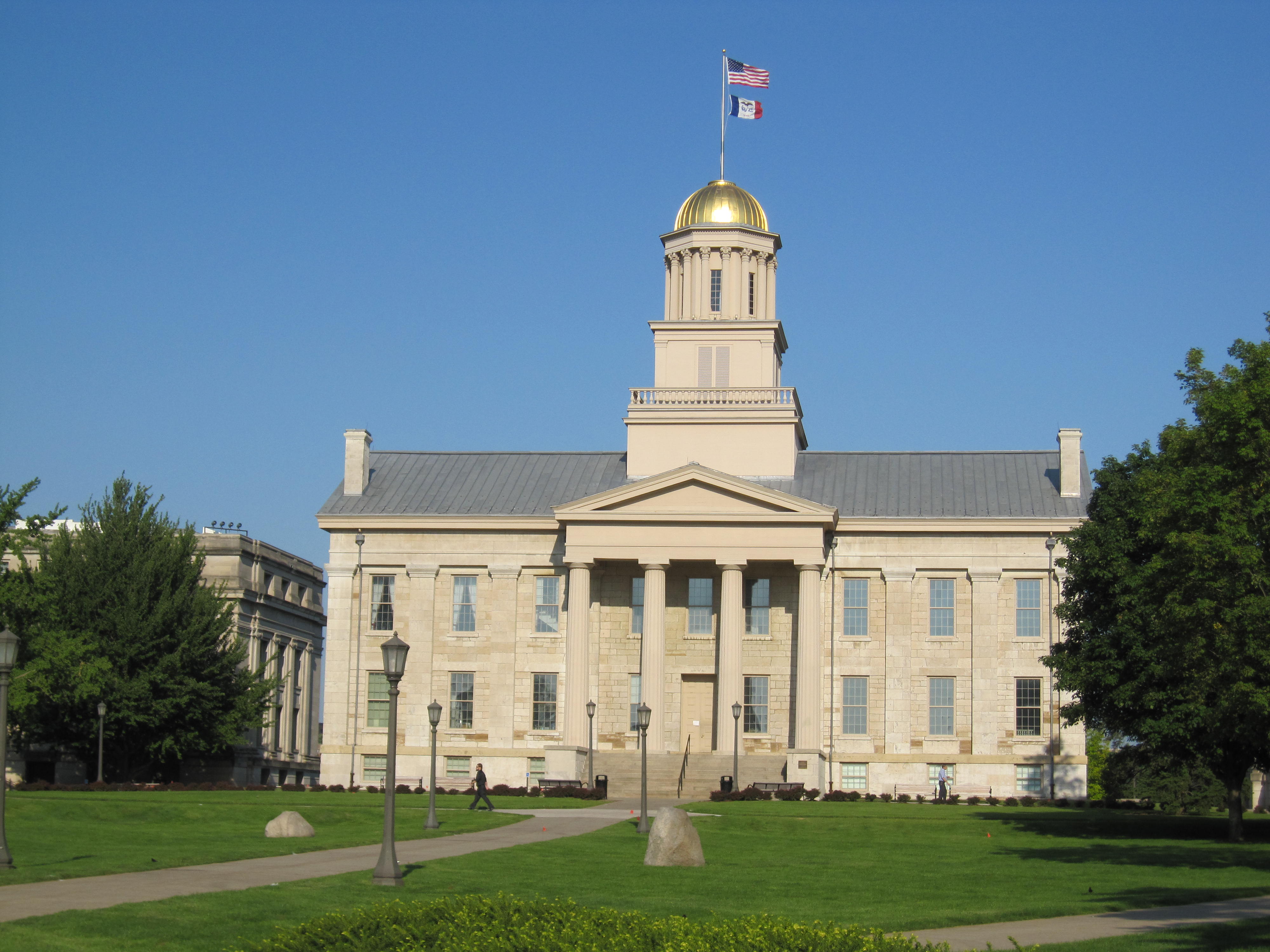 Old Capitol, Iowa City Houston's Clear Thinkers