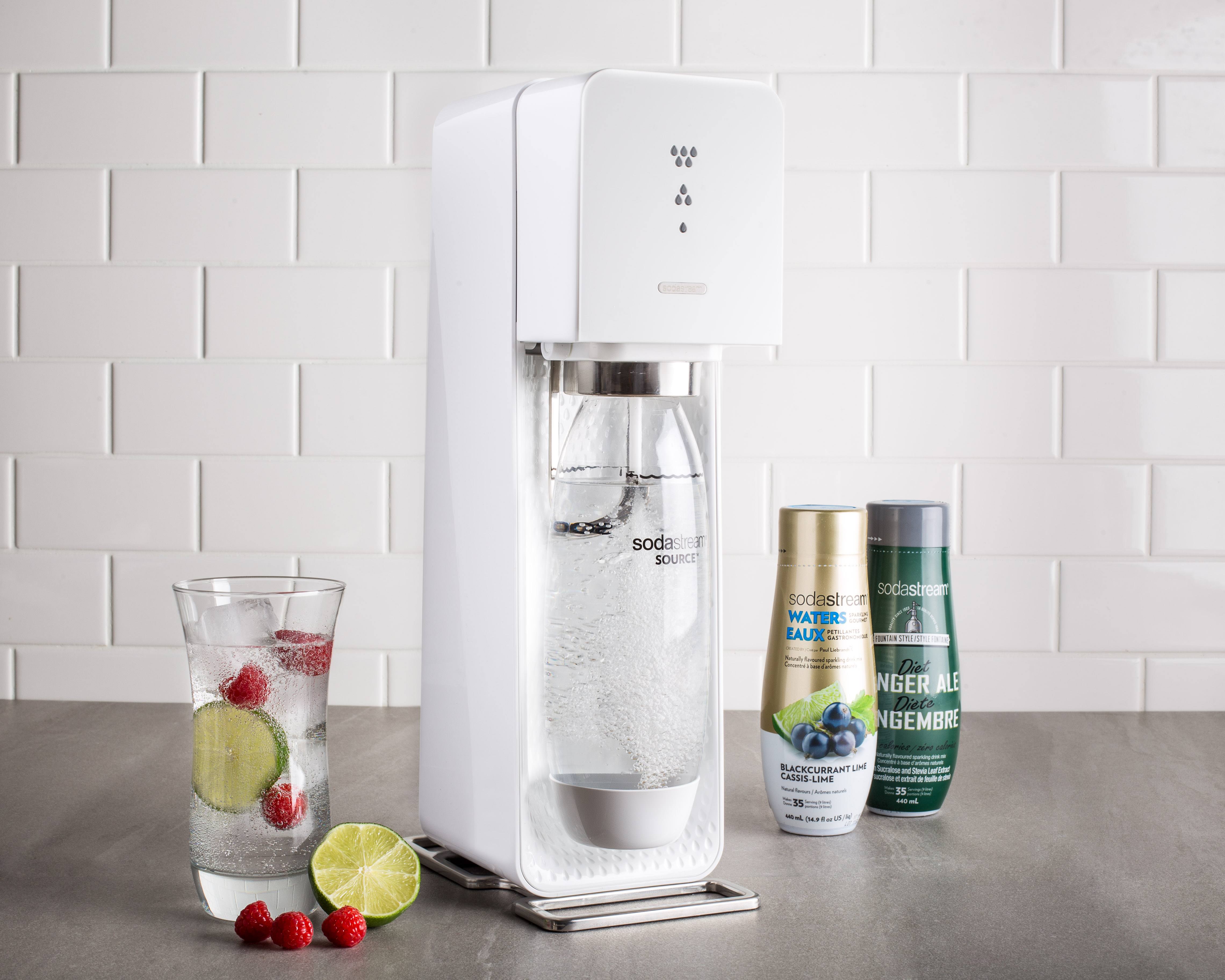 sodastreamsourcecarbonatingmachinewhite4560x3648 Kitchen Stuff Plus