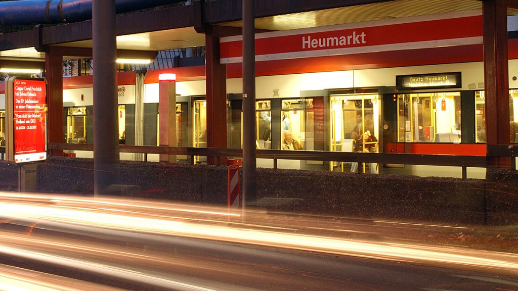 Ein Rendezvous mit der KVB mitten in der Nacht Menschen bewegen