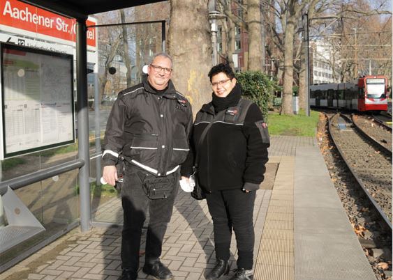 Wir arbeiten gerne an Weihnachten Menschen bewegen