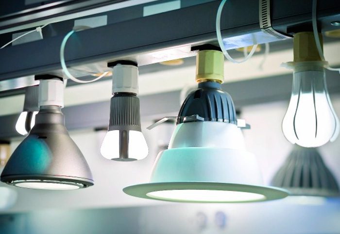 Porque Lámparas LED que parpadean o semiencendidas Porque Lámparas LED que parpadean o semiencendidas