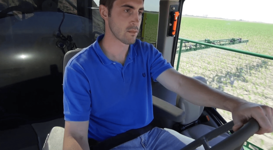 The History of John Deere Sprayer Production 1930 to 2016