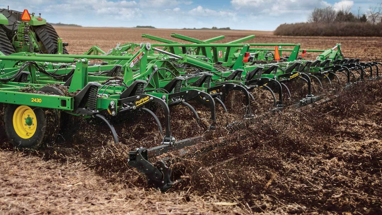 Field Cultivator vs Chisel Plow What is the Difference?