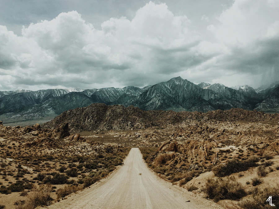 Alabama Hills by Melly Lee (Mellylee.com)