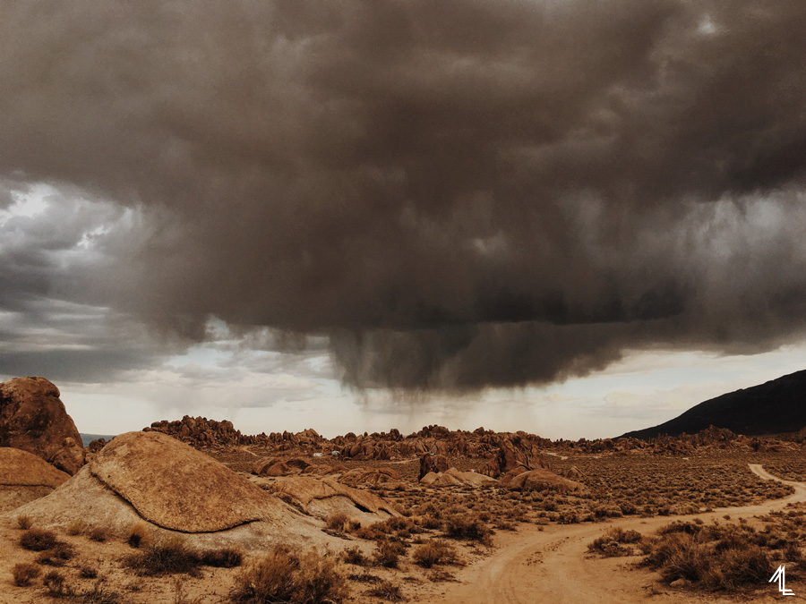 Alabama Hills by Melly Lee (Mellylee.com)