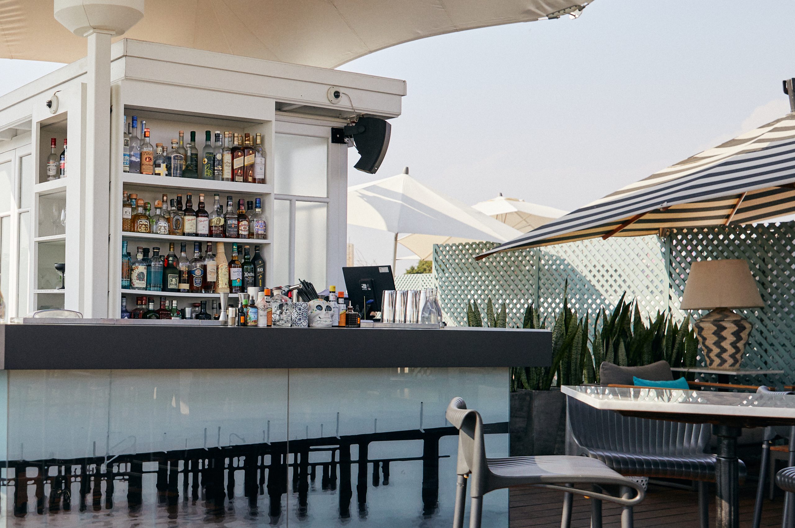 Top 5 Rooftops en Lima mesa 24/7