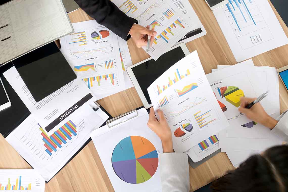 Why project status reports are an essential aspect of achieving