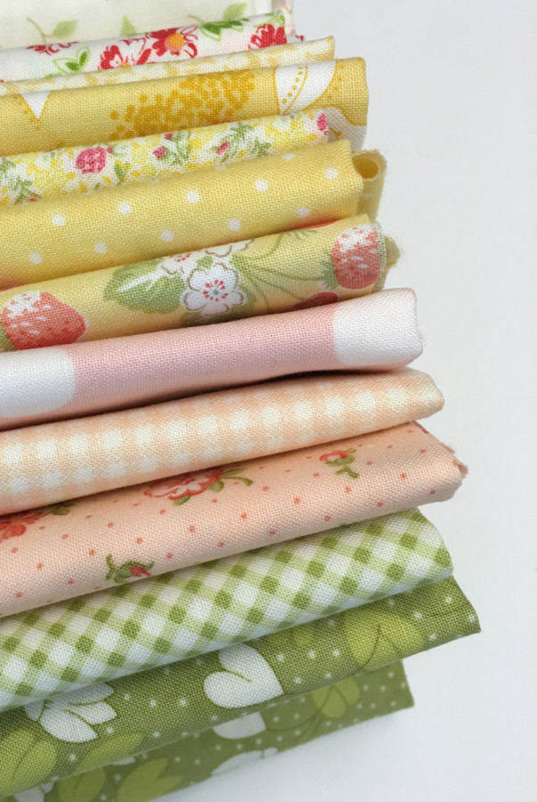 Quilts, coffee and sewing...