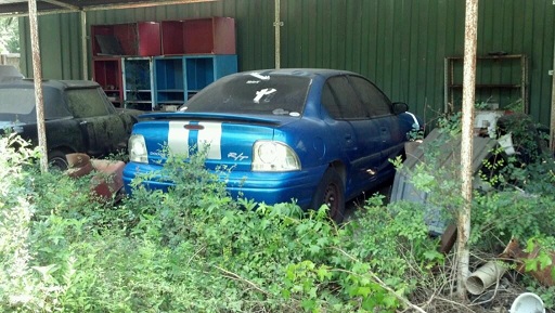 Barn find! 98-99 Dodge Neon RT that our friend Alex found/is buying