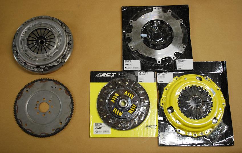 Difference between Modular and Nonmodular clutches for SRT4