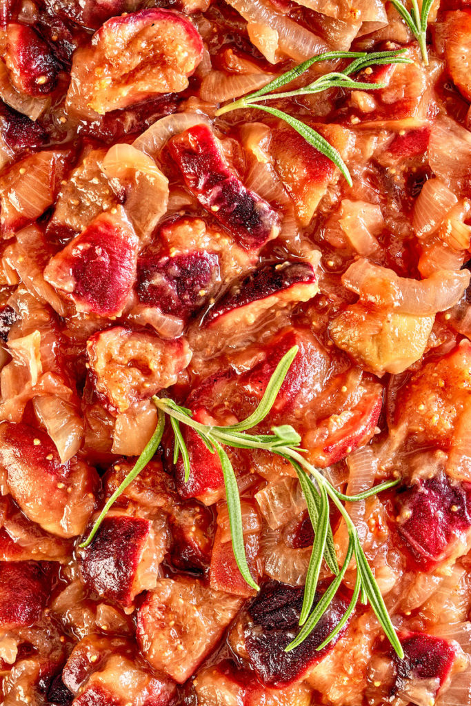 Caramelized Onion and Fig Jam Moink Box