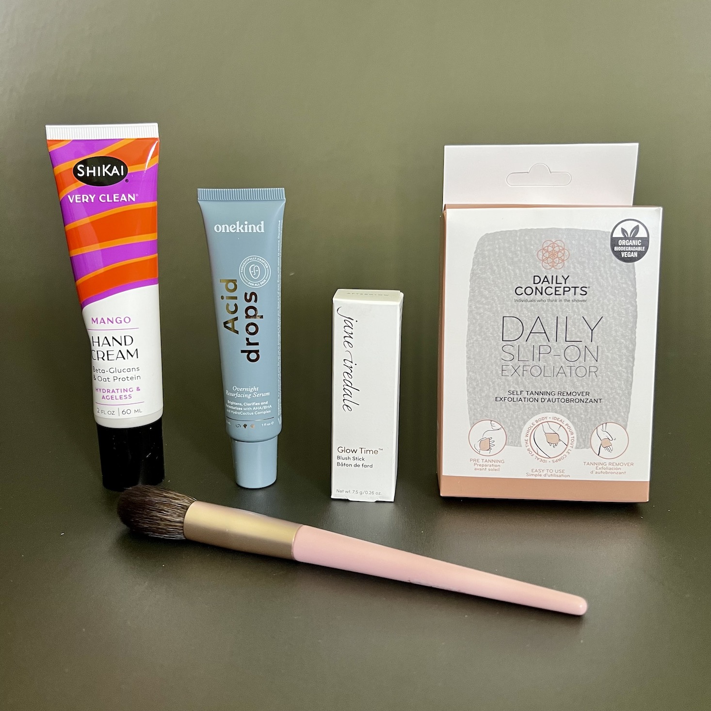 Kinder Beauty Box Review “Glow Time Box” July 2023 MSA