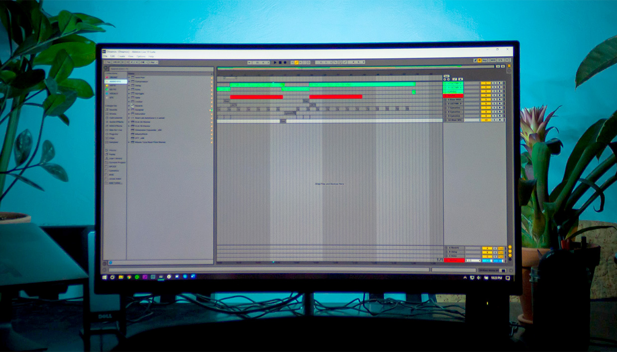 What is a DAW in music? Digital audio workstations explained Native
