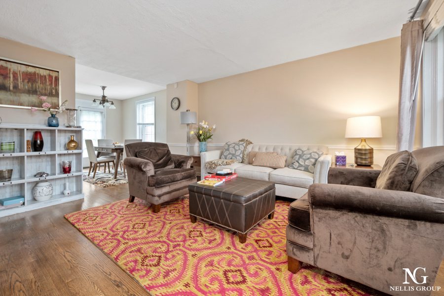 A TOWNHOME IN THE STUNNING NEIGHBORHOOD OF FAIRLINGTON