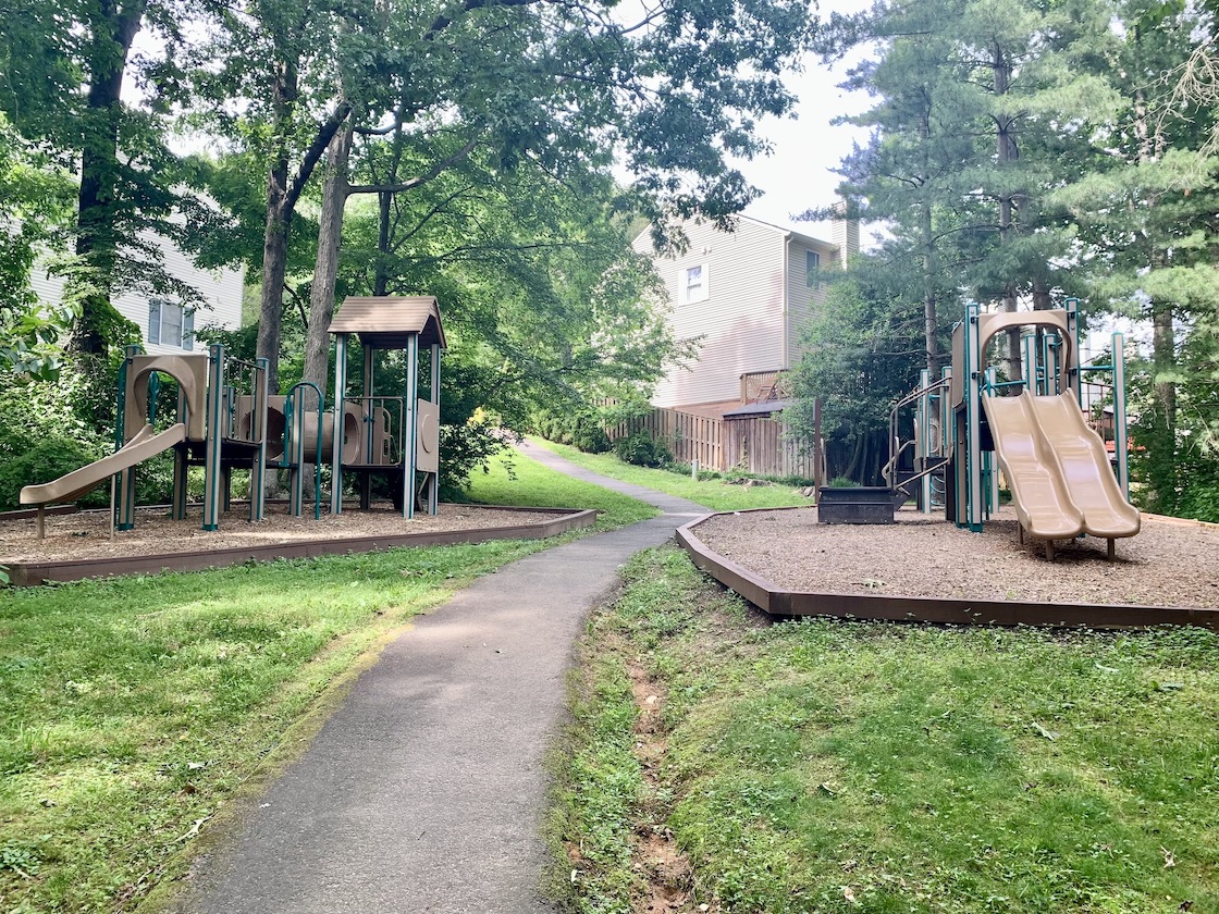 Exploring Lake Barton in Burke Centre, Virginia The Nellis Group Blog