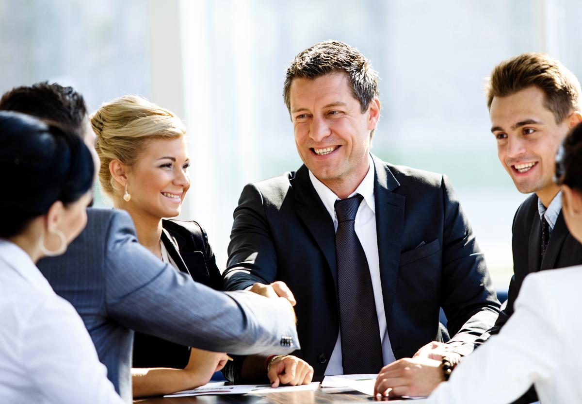 4 Tips to Make Your Corporate Alumni Program Successful