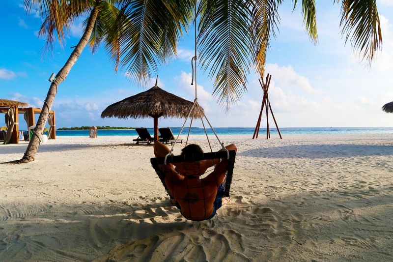 Cat costa un Revelion 2018 in Maldive ? oferte vacante