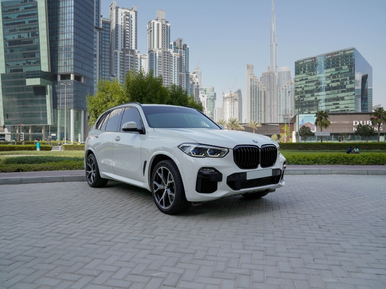 Five Effective Tips to Rent a car International City OneClickDrive