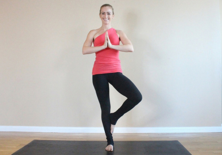 11 Yoga Poses For Knee Pain Relief (Soothe + Strengthen) PaleoHacks