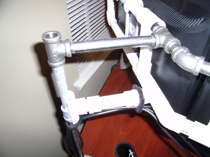 Do It Yourself Dual LCD Monitor Stand Blog