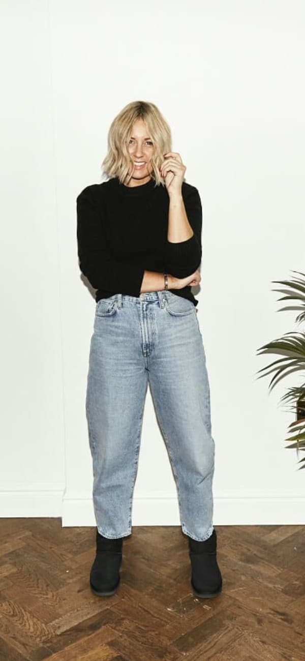 What to Wear with Ugg Boots Women's Guide)