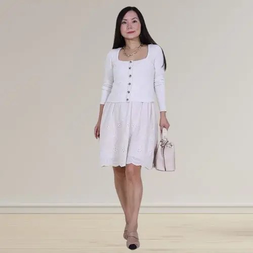 I'm 5'2", here's 11 Types of Dresses That Makes You Look Taller