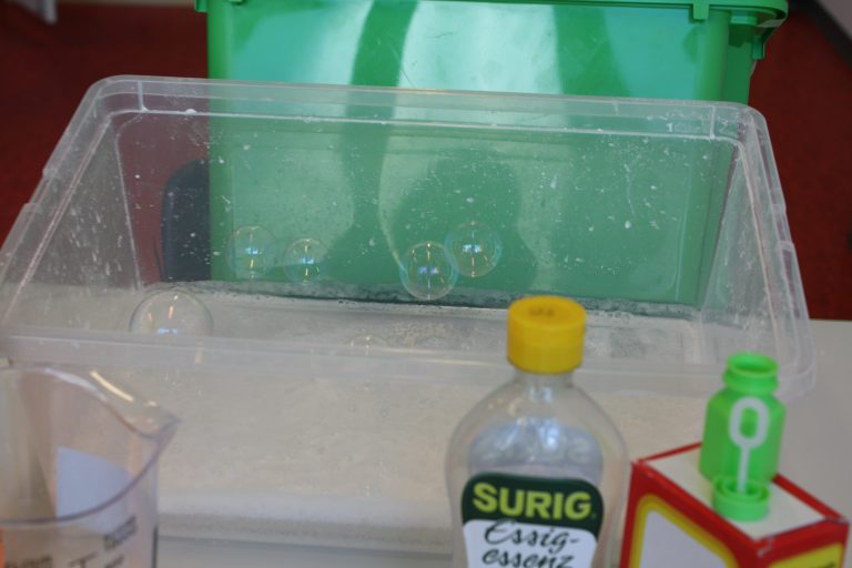 Best "household chemical" experiment for 5th grade Cub Scouts
