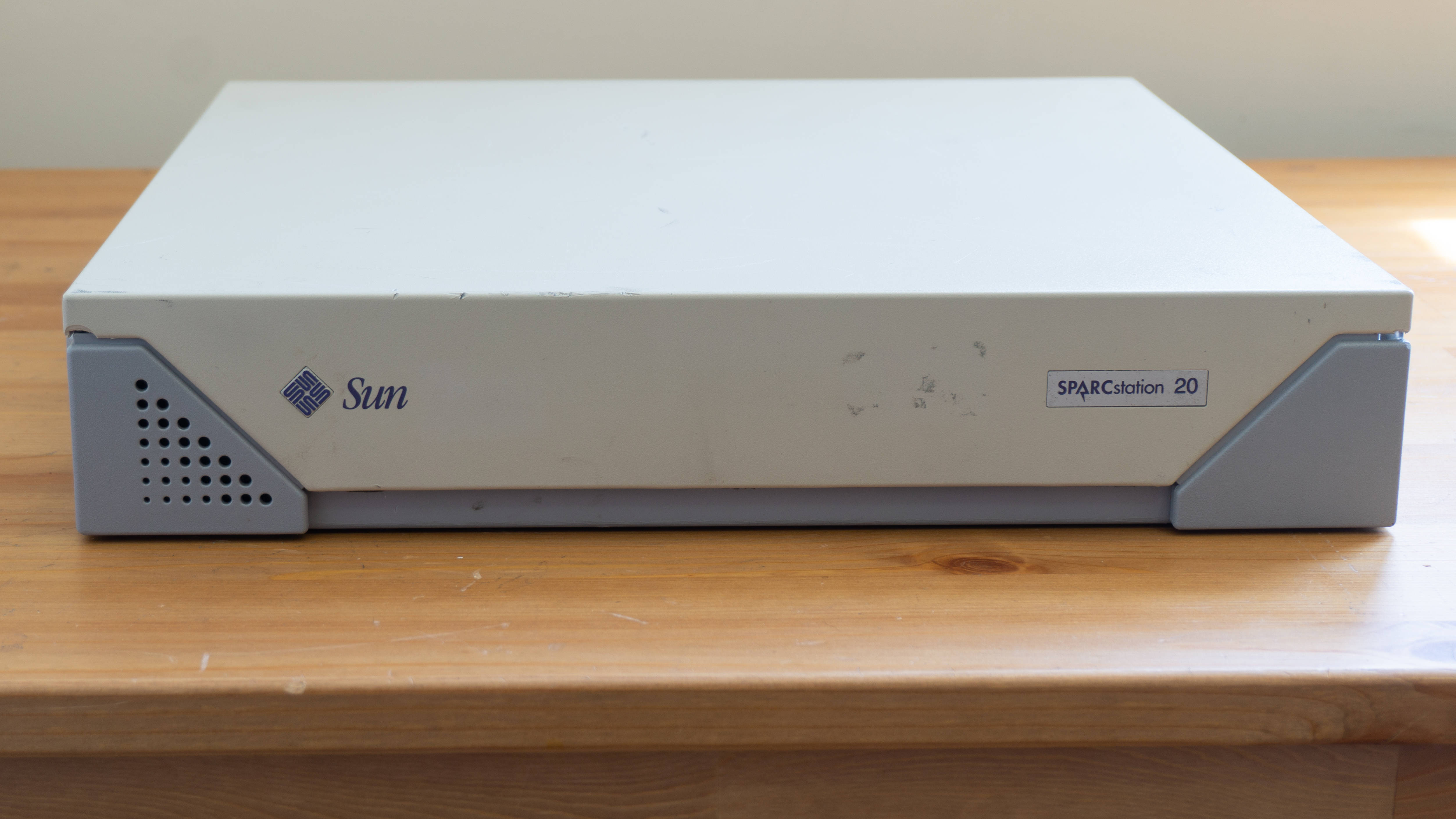 Sun SPARCstation 20 · Pizza Box Computer