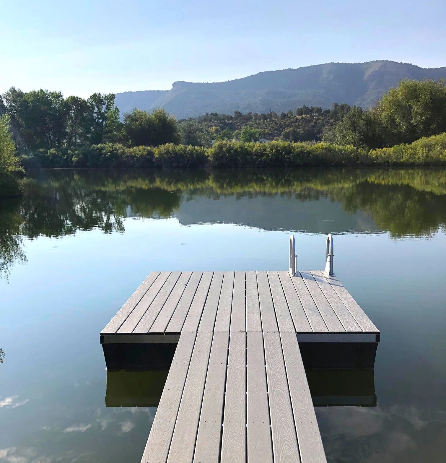 Choosing between Dock Kits or Aluminum Floating Docks