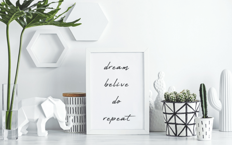 How to Express Your Creativity When Learning Interior Decorating Online