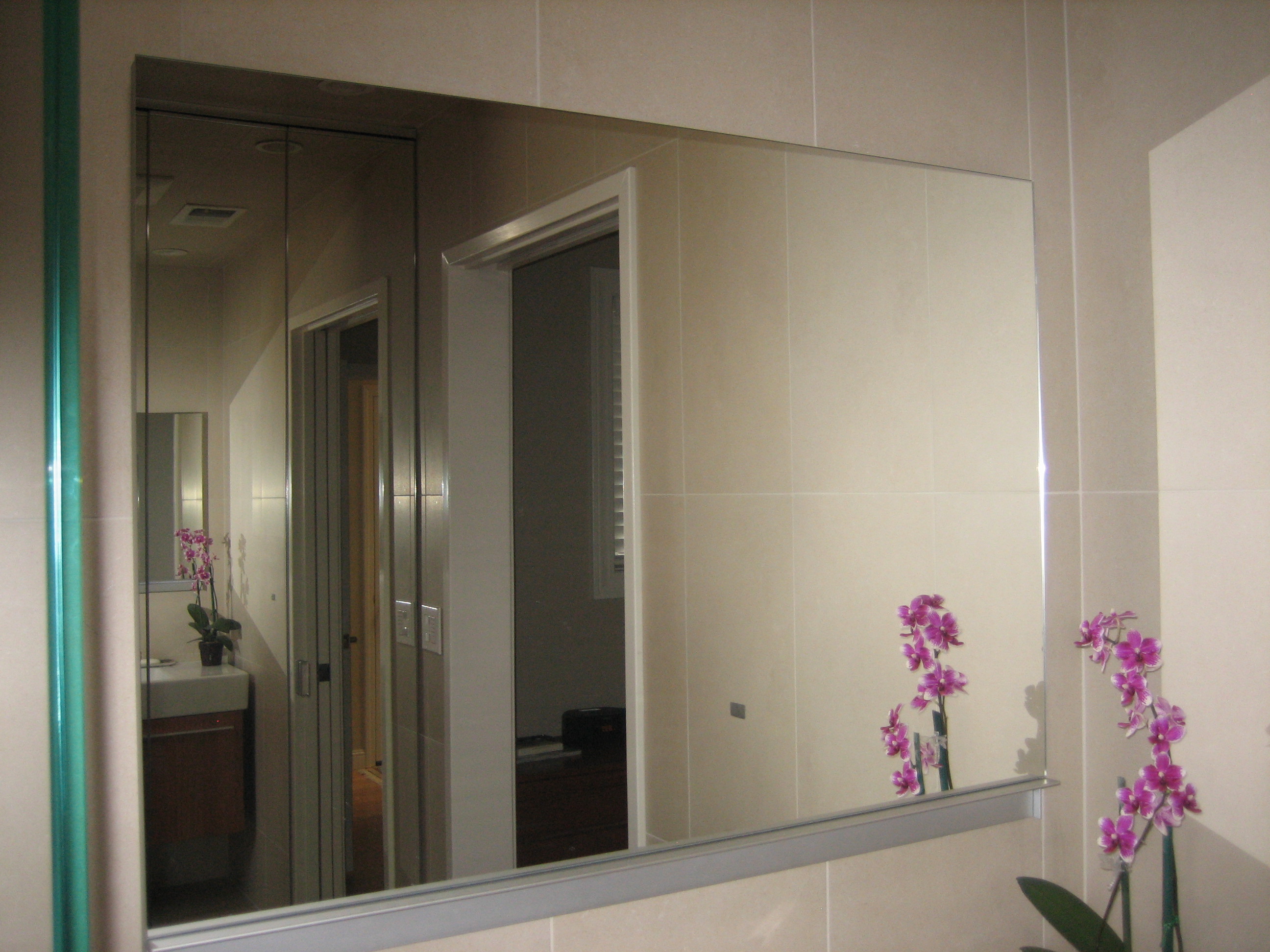 Robern Uplift Product Review Winner March 2012 Abode