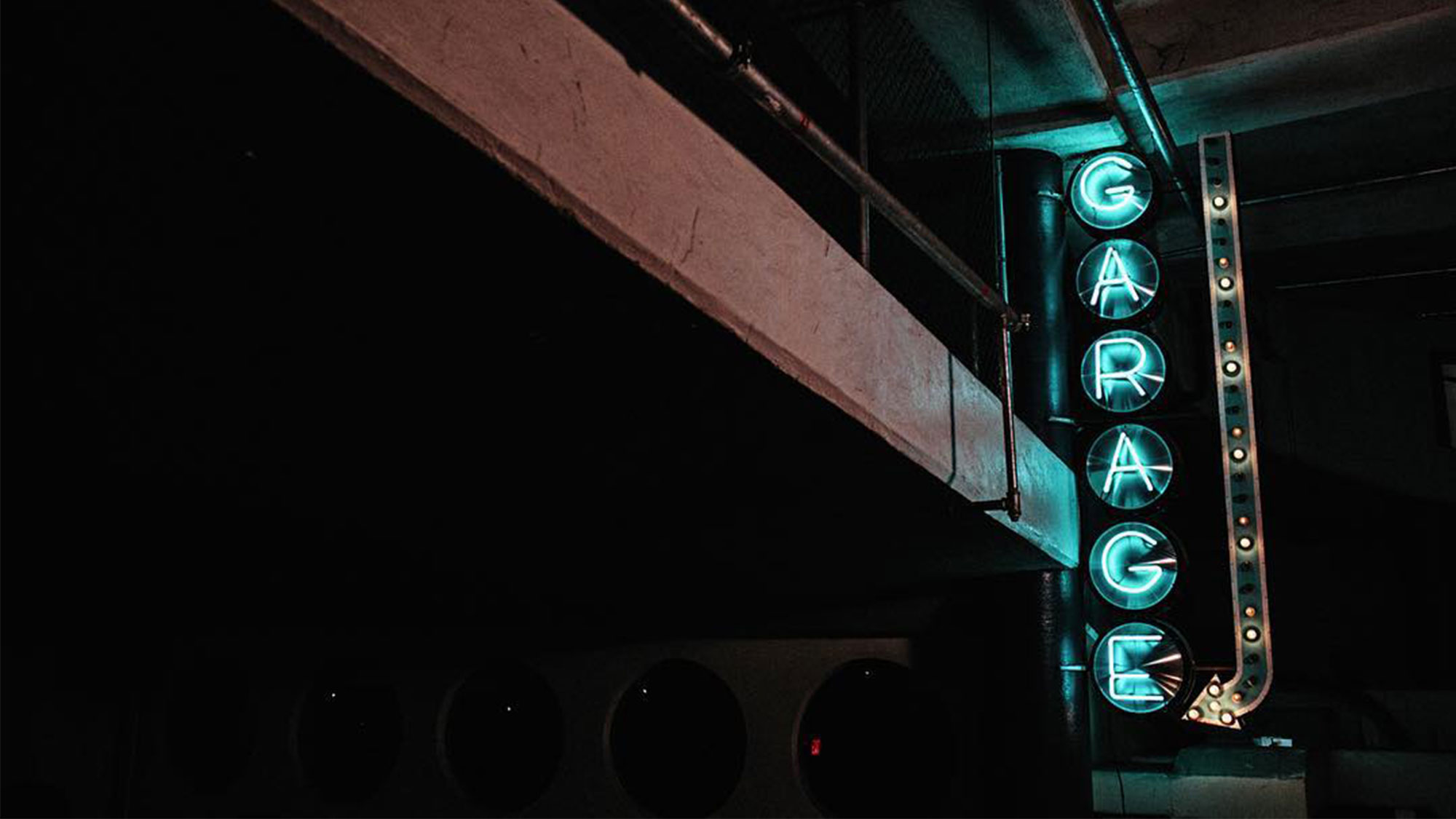 The Insider’s Guide to Garage Cocktail Bar — Resy Right This Way